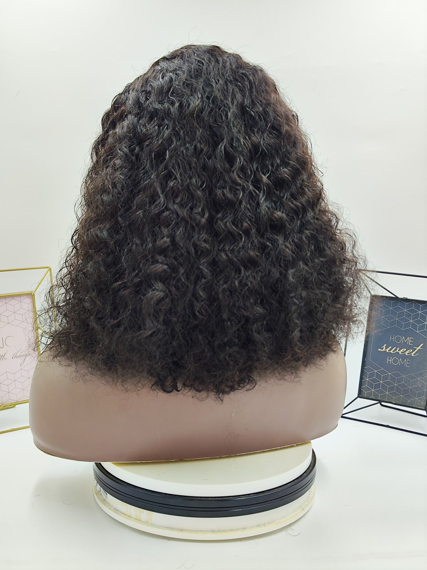 Eva curly wig