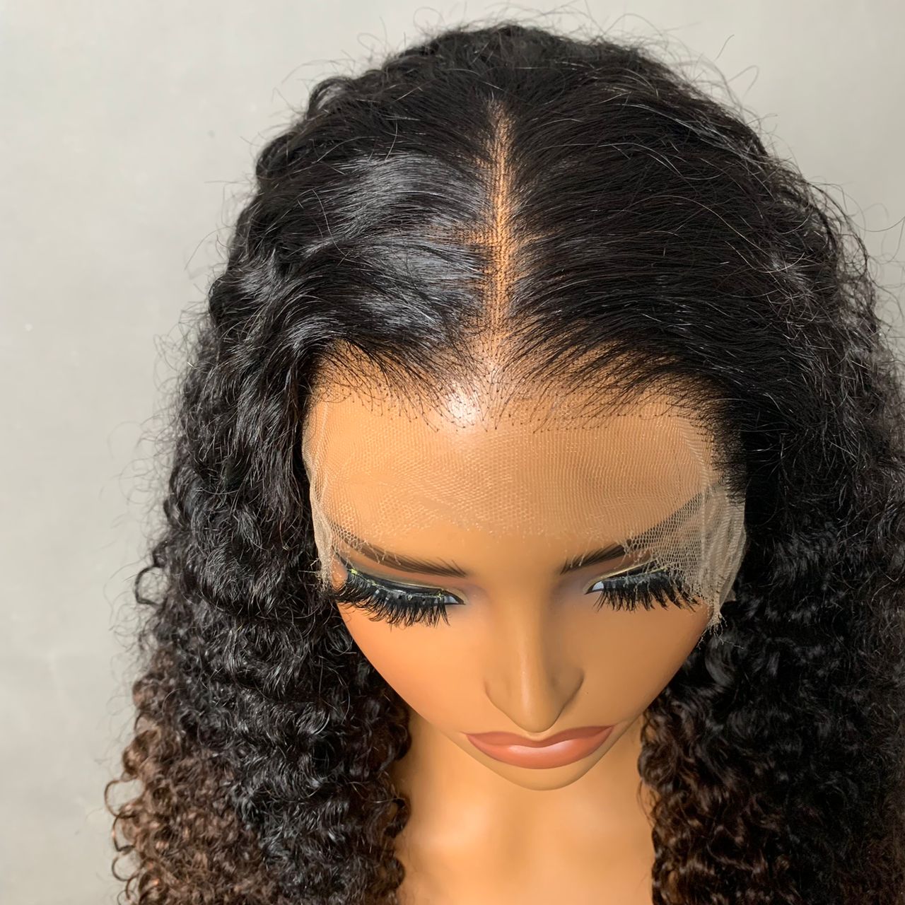 Nour HD lace